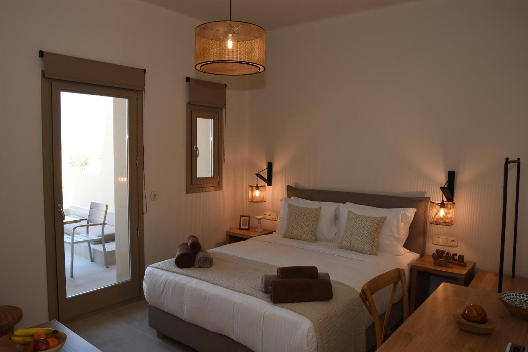 Living Moments Villa Фира Екстериор снимка