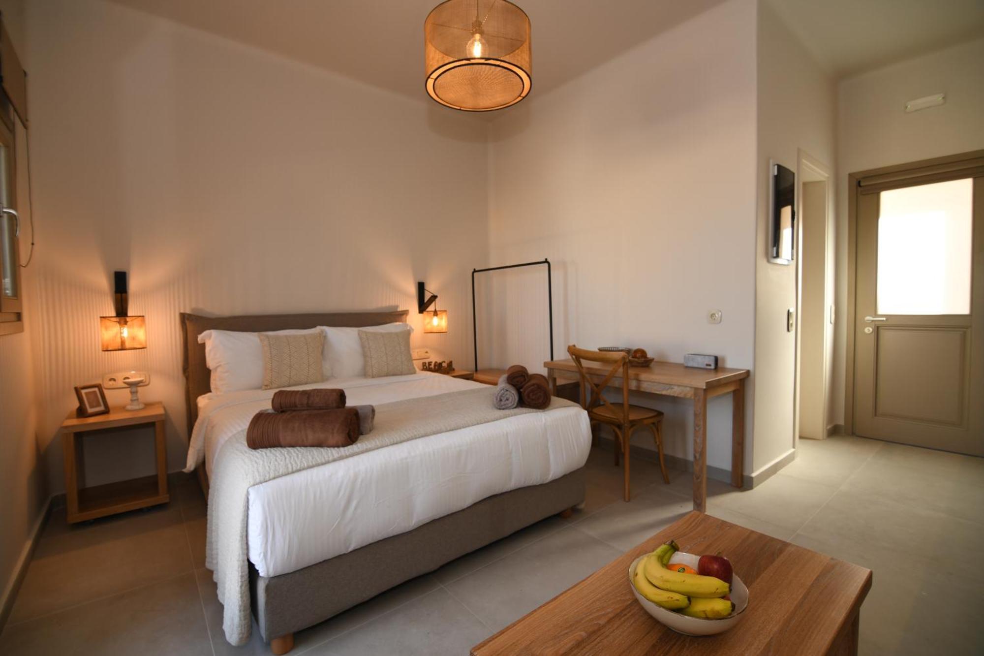 Living Moments Villa Фира Екстериор снимка