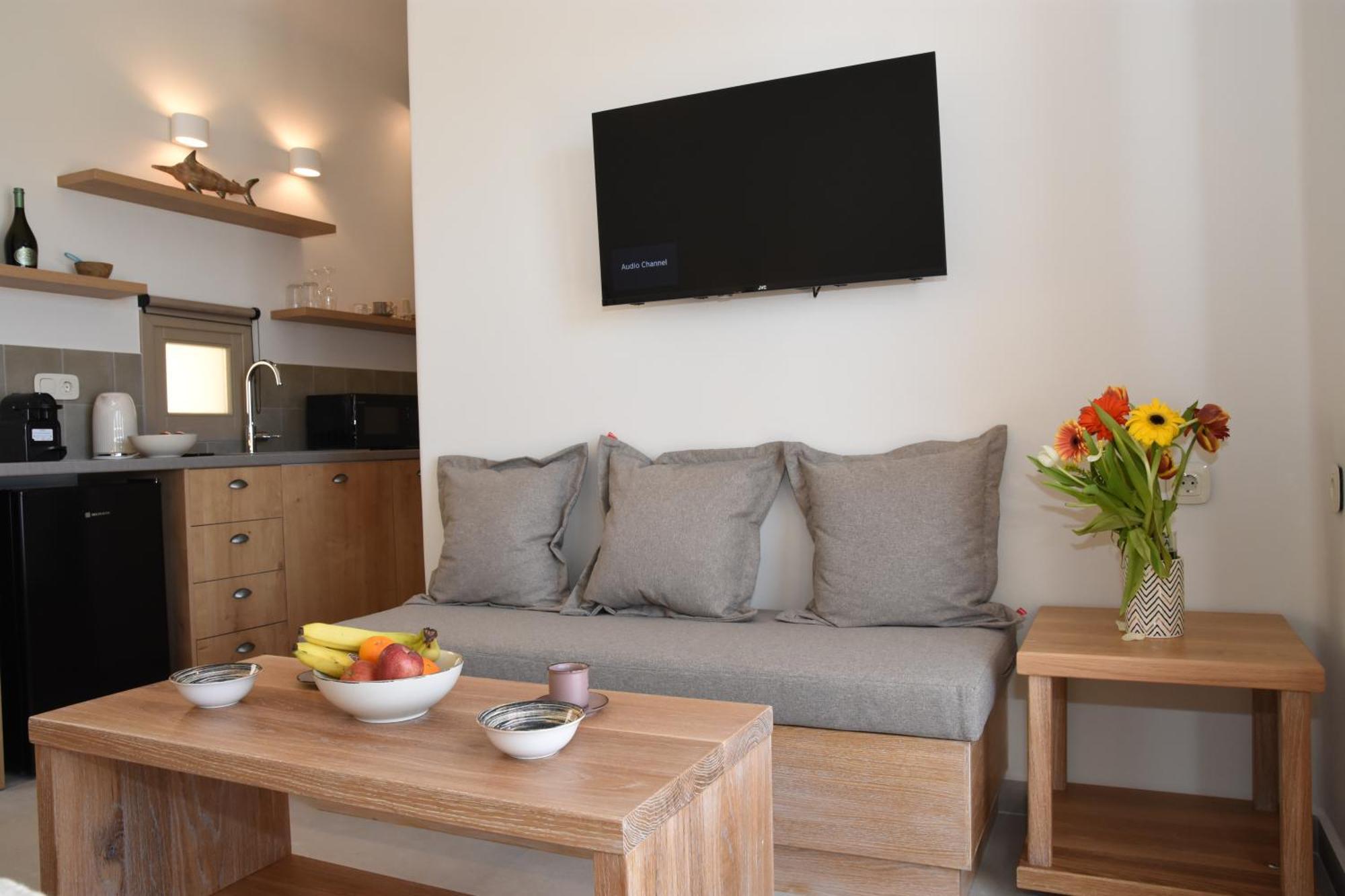 Living Moments Villa Фира Екстериор снимка